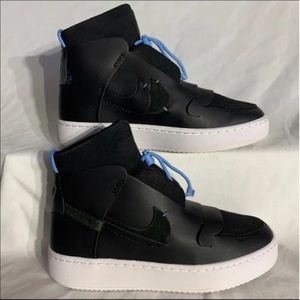 Nike Vandalized Black White High Top Shoes New Without Box Womans 5 , 6